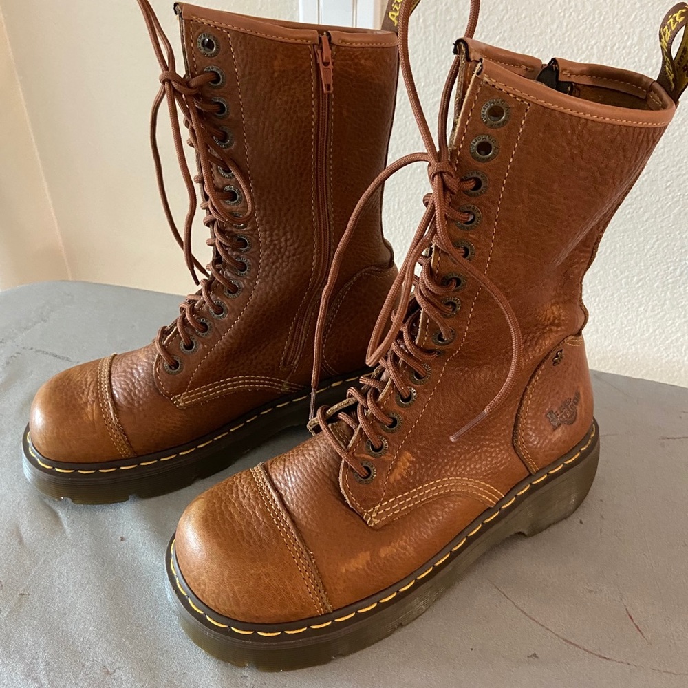 Dr. Martens club Miranda mid-calf side zip boot